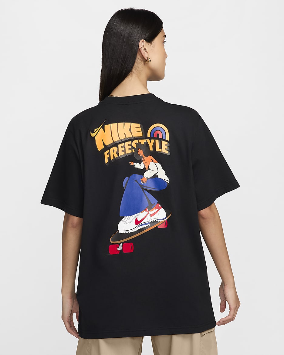 Nike Sportswear Women s Loose Short Sleeve T Shirt